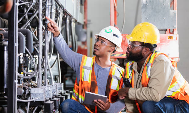 Best Affordable Electrician  in Midway North, TX